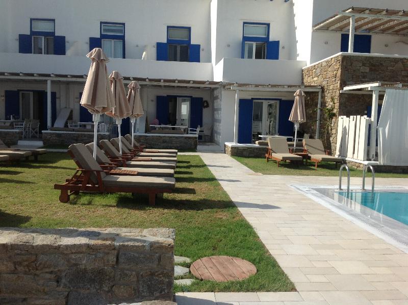 Blue, White And Grey Suites Ornos  Exteriér fotografie